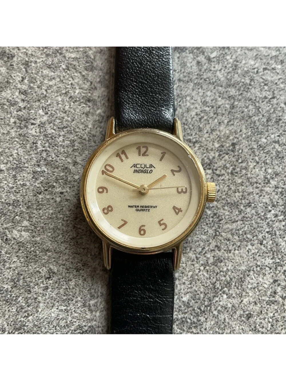 Vintage Acqua By Timex Womens Watch Gold Tone Case White Indiglo Dial Bin I